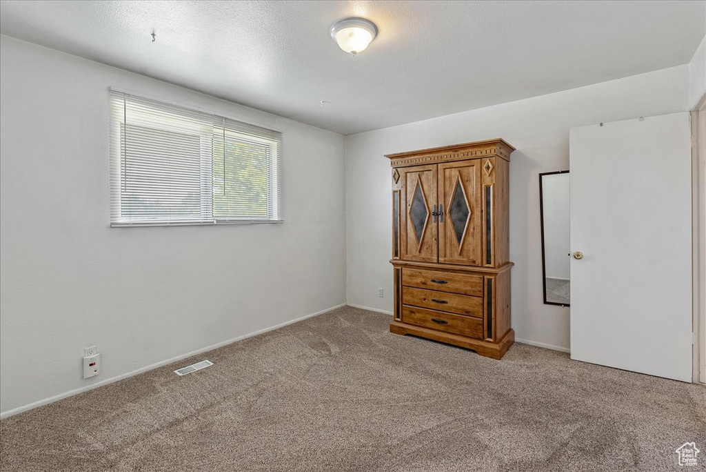 4230 W STRATUS ST Salt Lake City, UT 84118