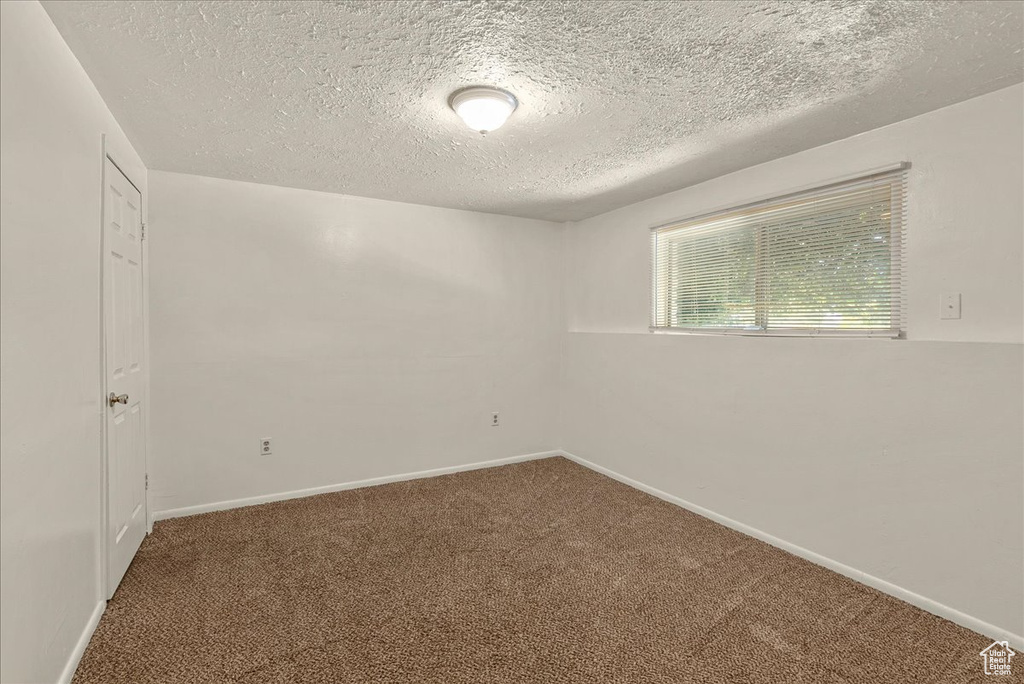 4230 W STRATUS ST Salt Lake City, UT 84118