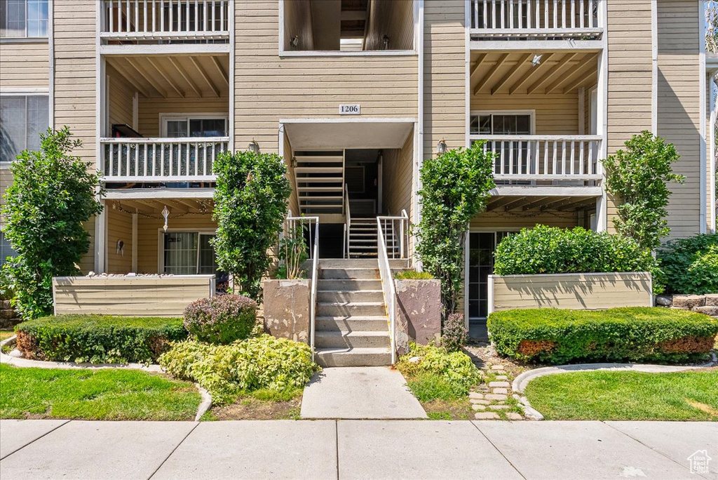 1206 E WATERSIDE CV #11 Midvale, UT 84047