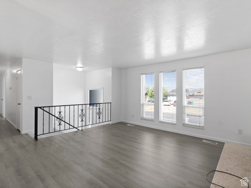 2378 N 675 W Layton, UT 84041