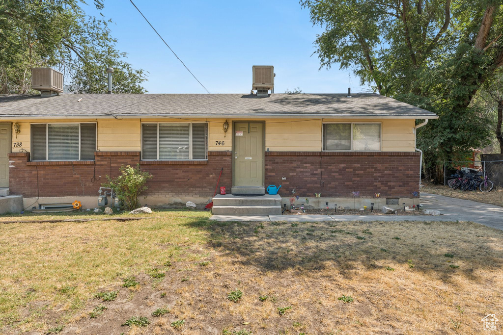 738 S GRANT AVE Ogden, UT 84404