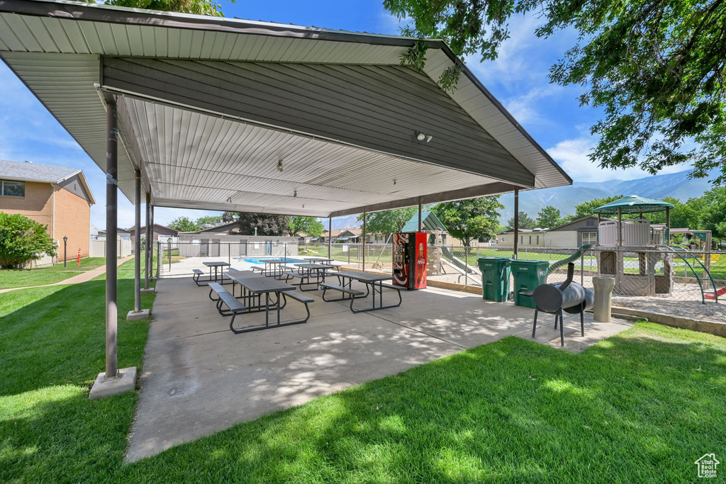 5518 S 875 E South Ogden, UT 84405
