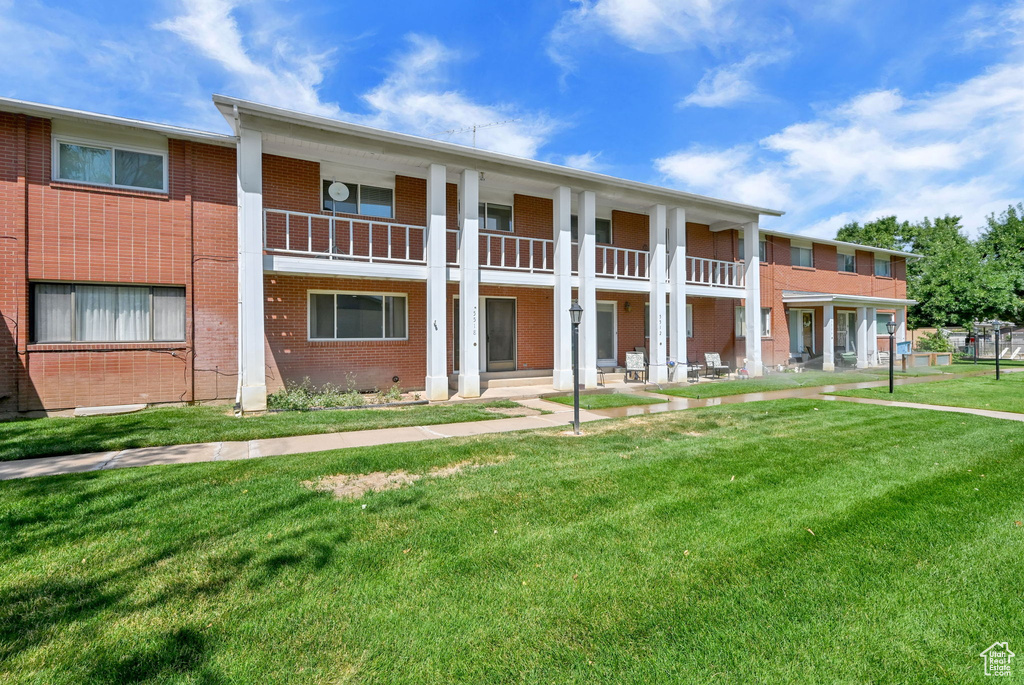 5518 S 875 E South Ogden, UT 84405