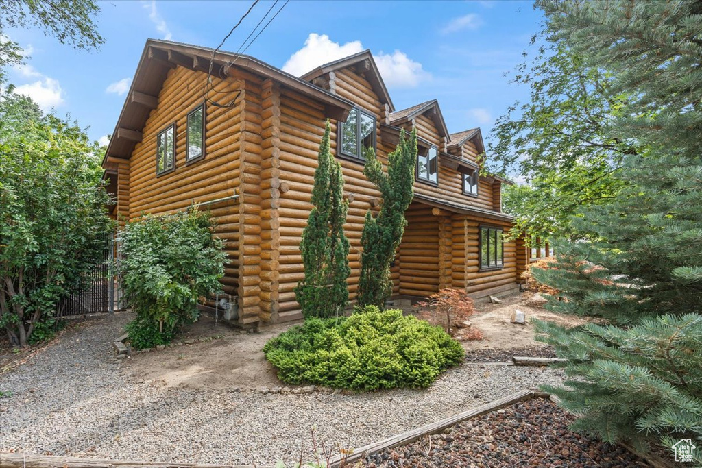 1576 E 11400 S Sandy, UT 84092