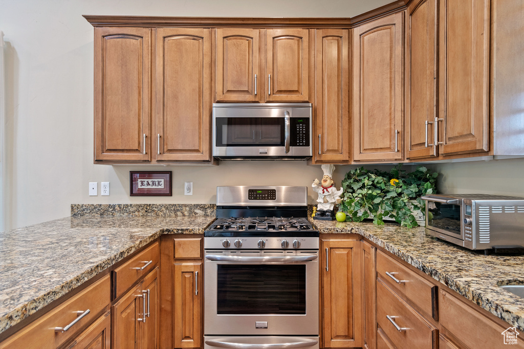 1728 E CREEK VILLAS LN Sandy, UT 84093
