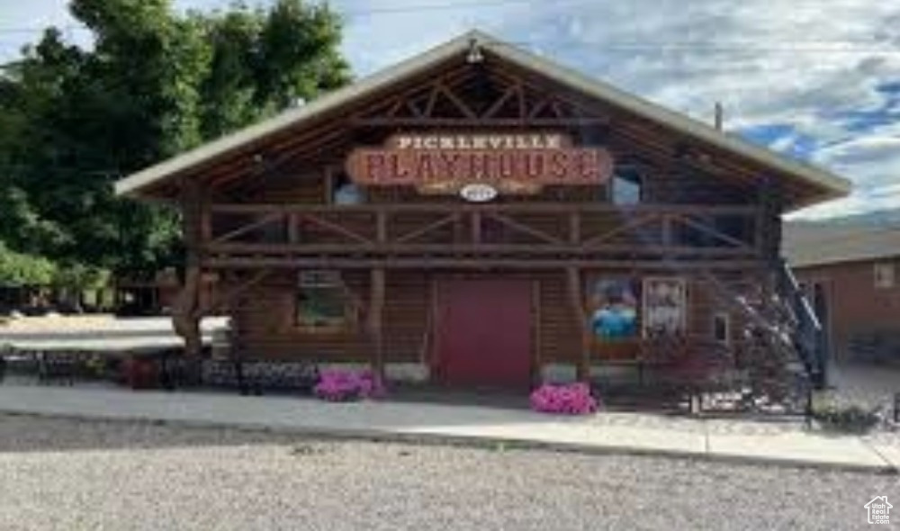 3492 S BLACKHAWK Garden City, UT 84028
