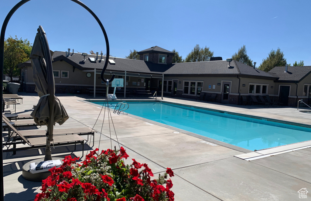 11093 S ALTA CREST DR South Jordan, UT 84095