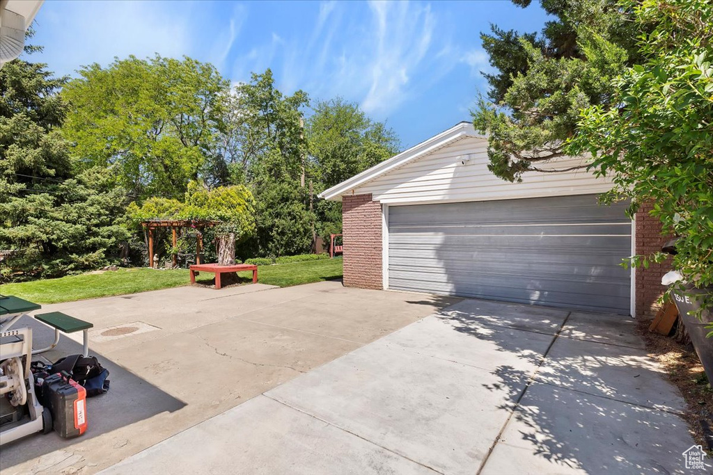 2377 S 150 E Bountiful, UT 84010