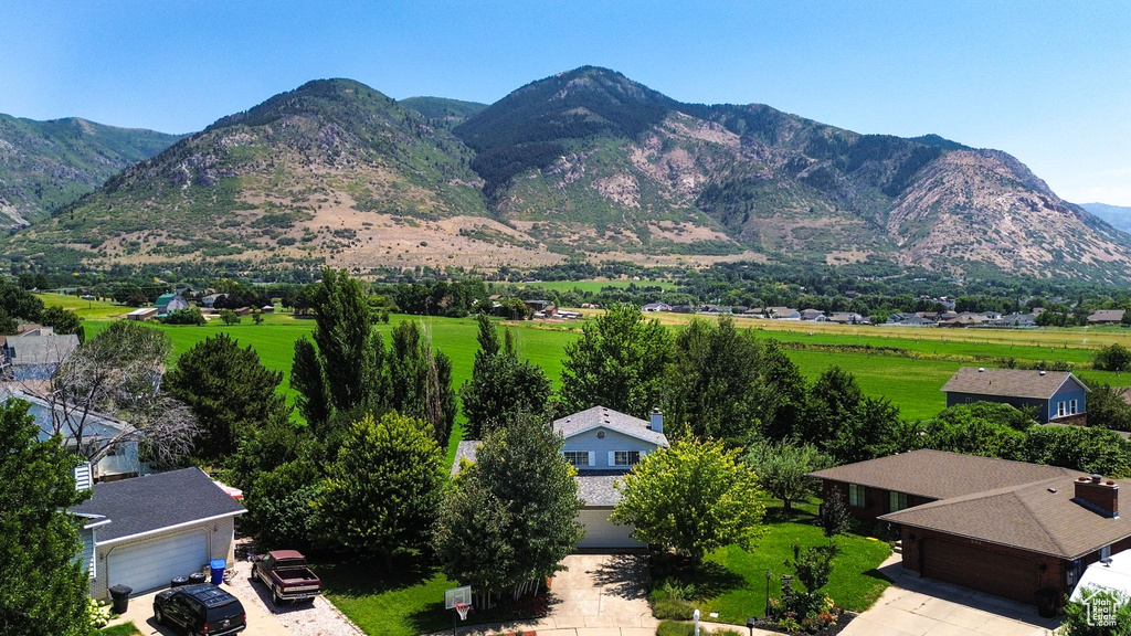 695 E 2450 N North Ogden, UT 84414