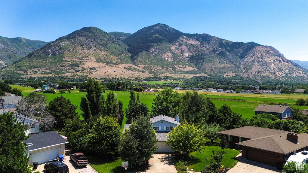 695 E 2450 N North Ogden, UT 84414