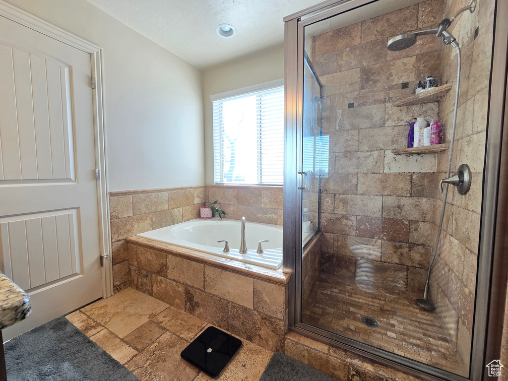 935 W 2100 N Pleasant View, UT 84404