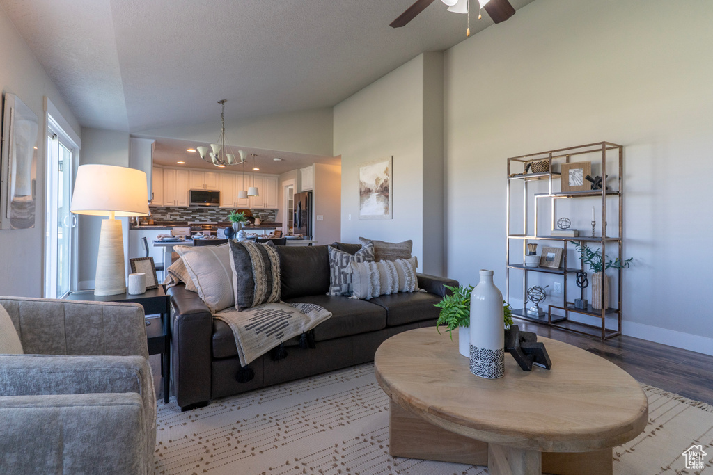 1482 S 950 W Springville, UT 84663