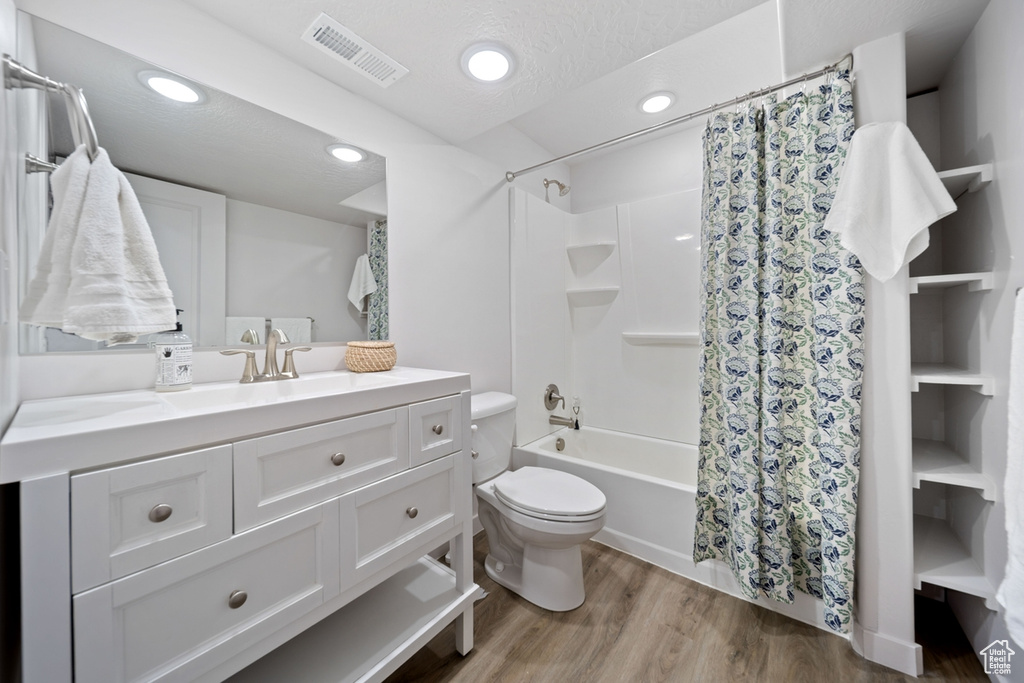 736 W BLUE VIOLET DR Saratoga Springs, UT 84045