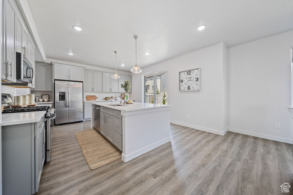 736 W BLUE VIOLET DR Saratoga Springs, UT 84045