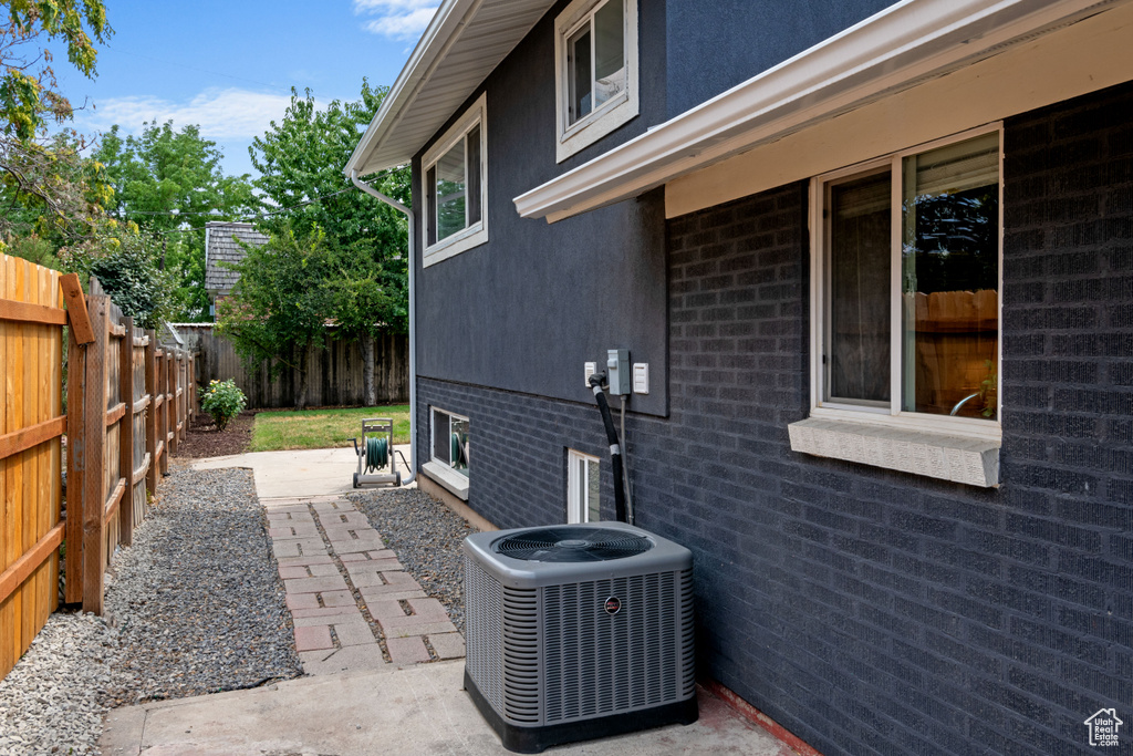 862 E SPRING VIEW DR Millcreek, UT 84106