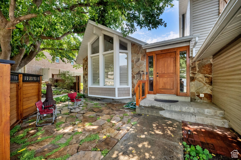 1132 COLIMA DR Sandy, UT 84094