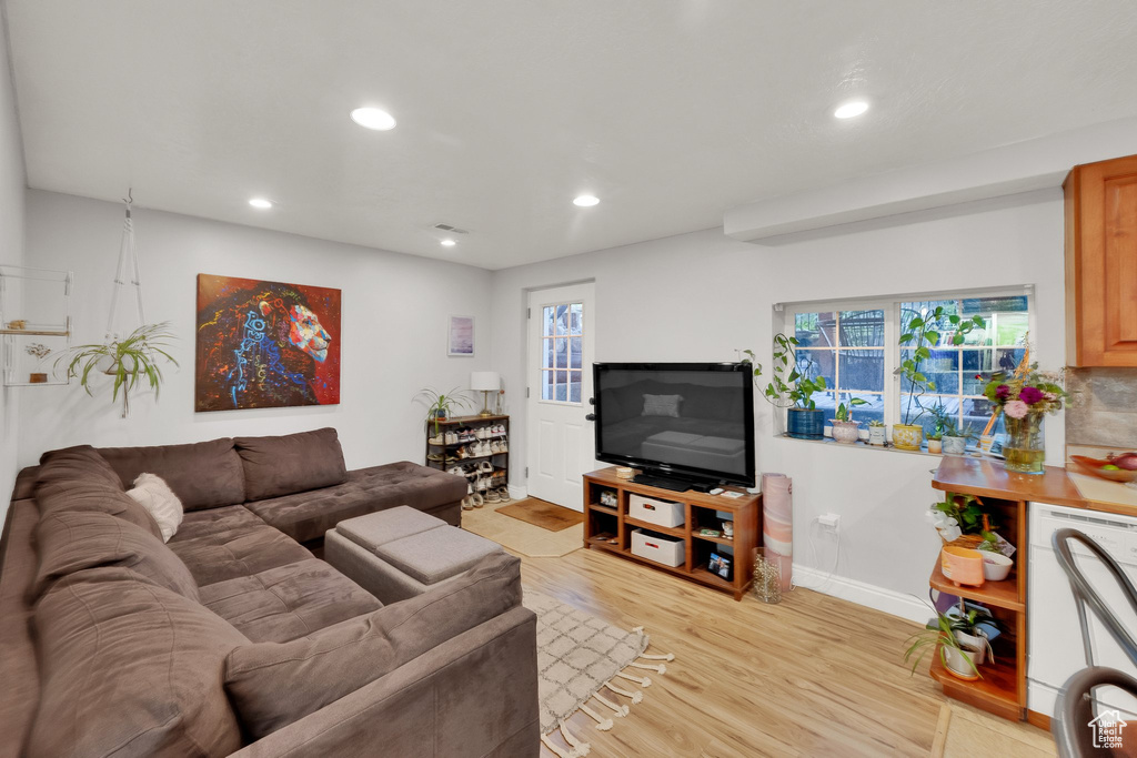 1132 COLIMA DR Sandy, UT 84094