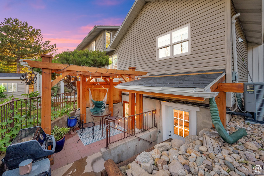 1132 COLIMA DR Sandy, UT 84094