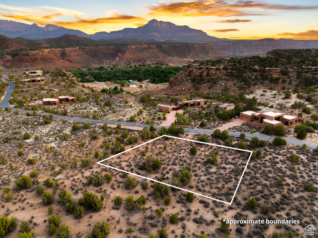 2545  ANASAZI WAY Springdale, UT 84767