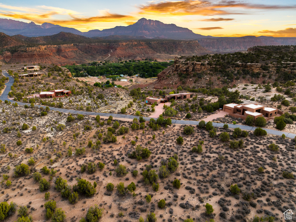 2545  ANASAZI WAY Springdale, UT 84767