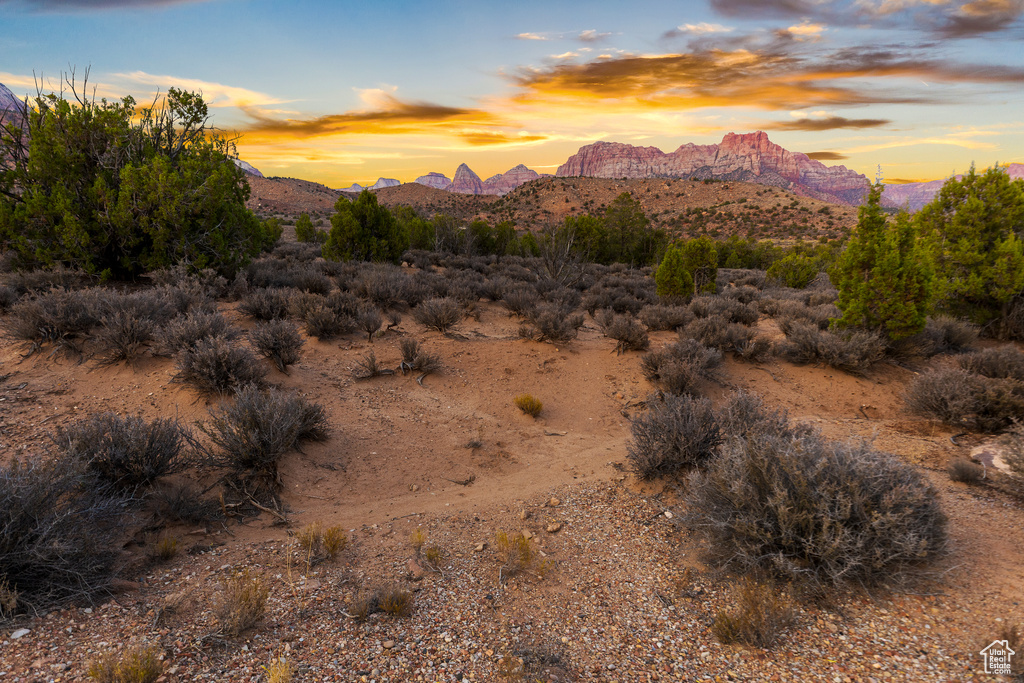 2545  ANASAZI WAY Springdale, UT 84767