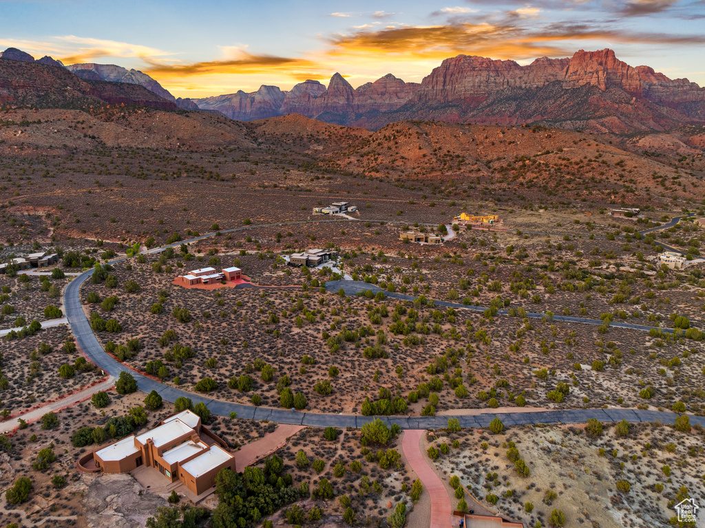 2545  ANASAZI WAY Springdale, UT 84767