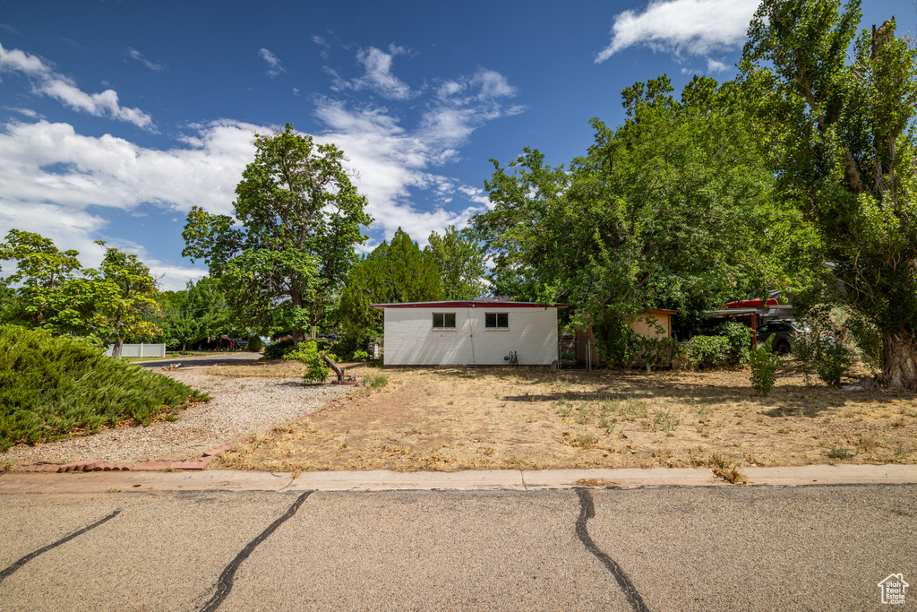 578 HUNTRIDGE Moab, UT 84532