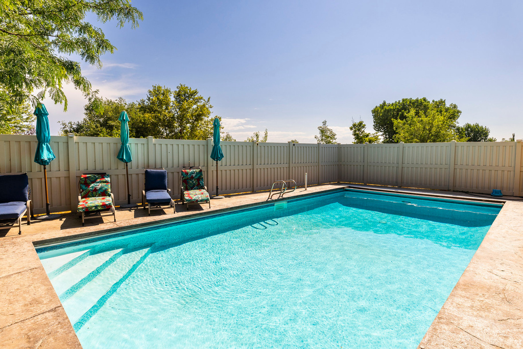 3667 W 520 N West Point, UT 84015