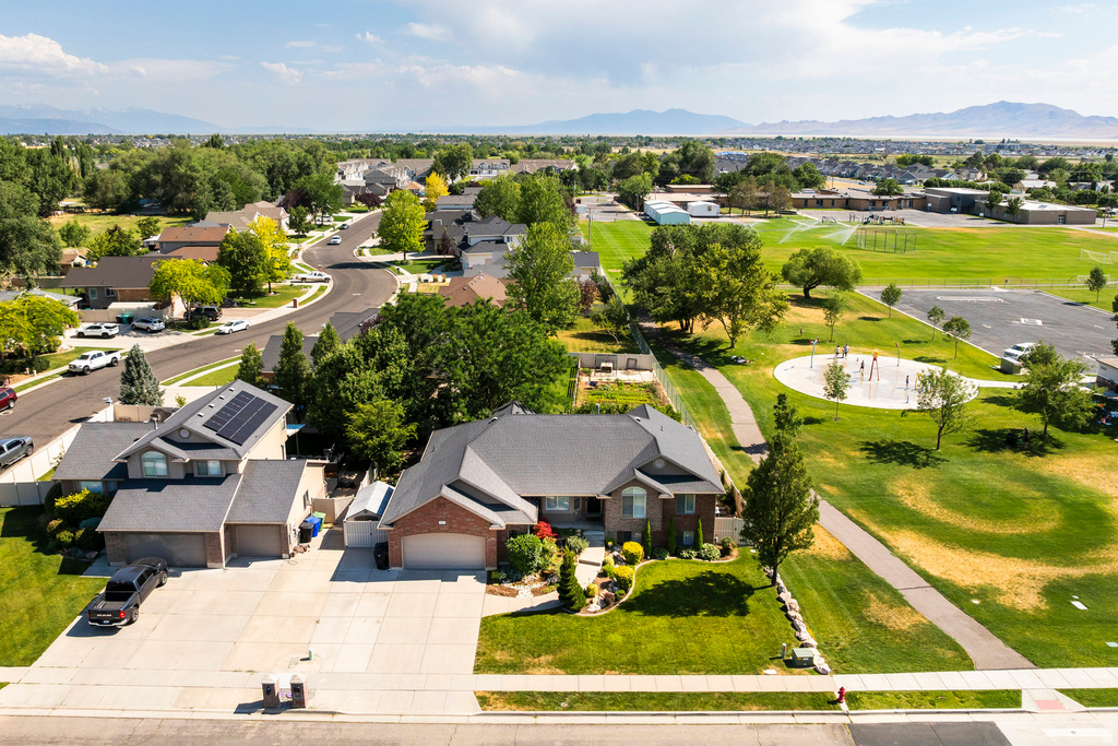 3667 W 520 N West Point, UT 84015