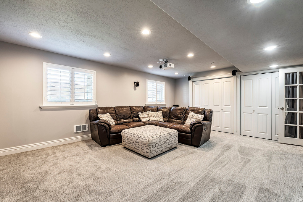 3667 W 520 N West Point, UT 84015