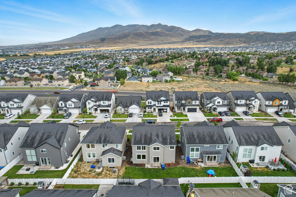 1496 W STONE GATE DR Saratoga Springs, UT 84045