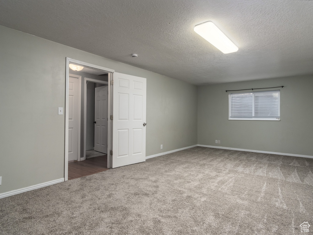 5480 W SUN RIDGE CT Kearns, UT 84118