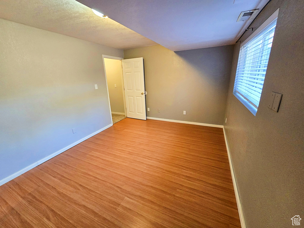 5480 W SUN RIDGE CT Kearns, UT 84118