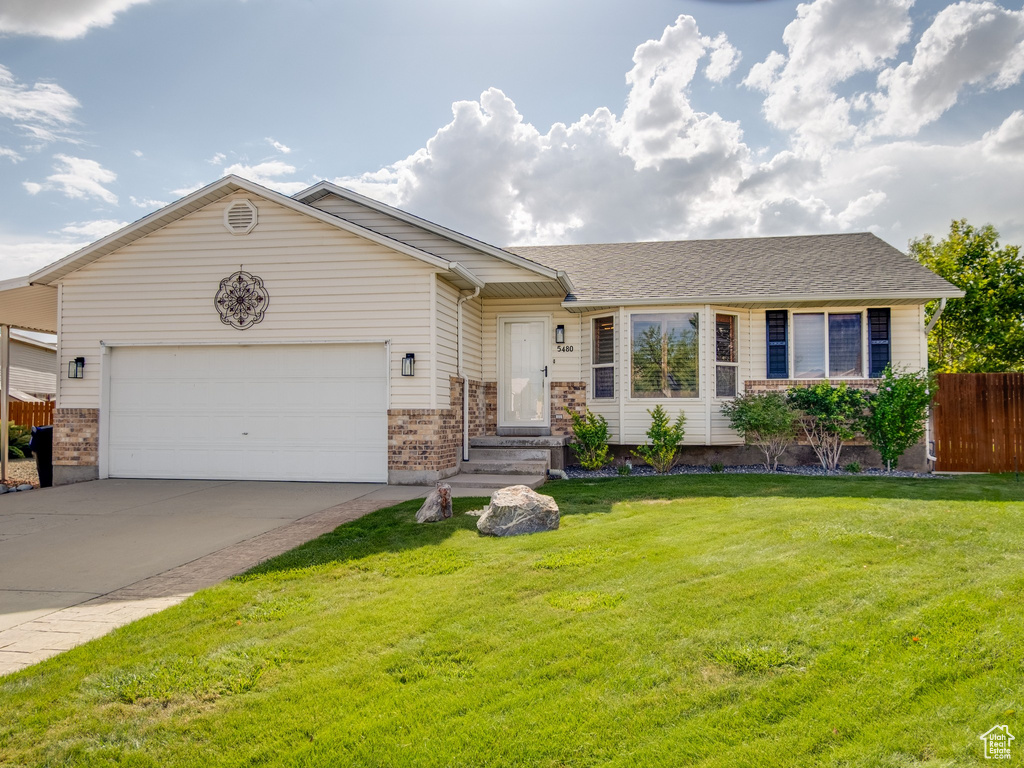 5480 W SUN RIDGE CT Kearns, UT 84118