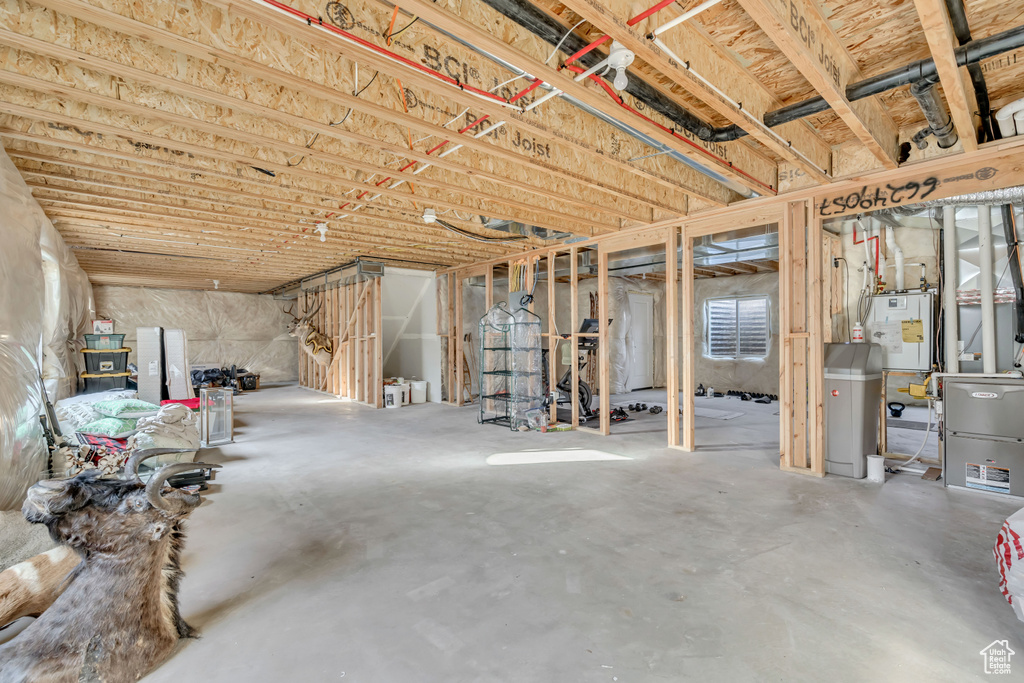 1326 N 300 W Tooele, UT 84074