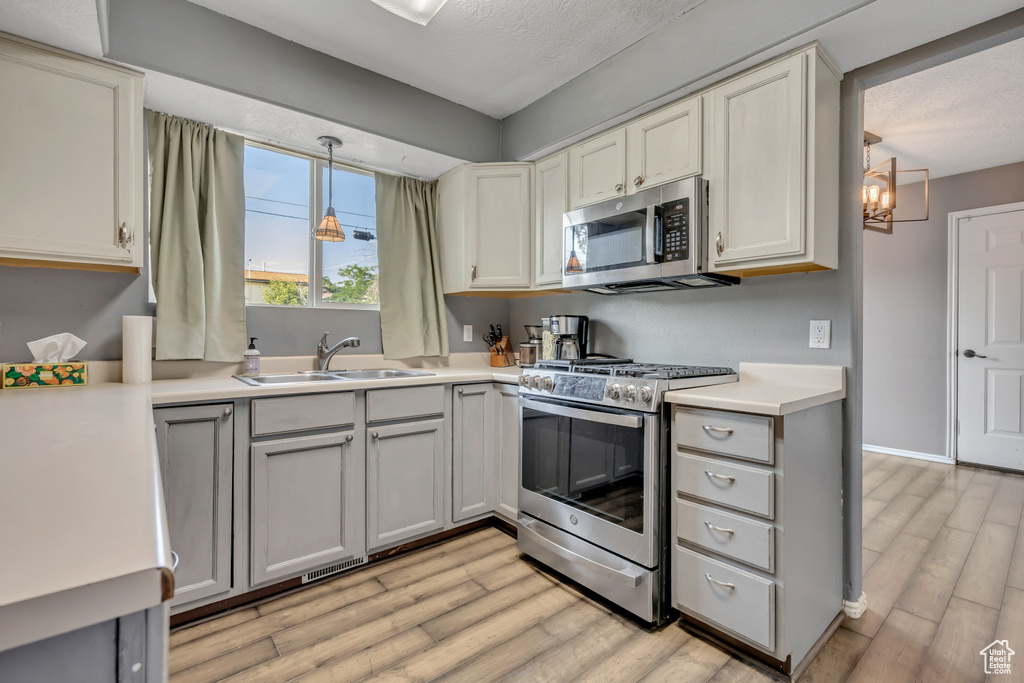 494 E 670 N Tooele, UT 84074