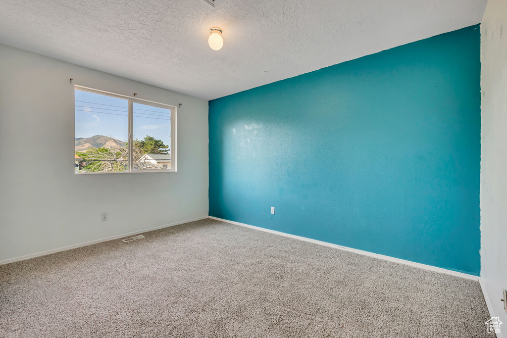 494 E 670 N Tooele, UT 84074