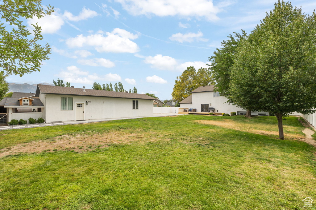 1172 W COUNTRY RIDGE DR South Jordan, UT 84095