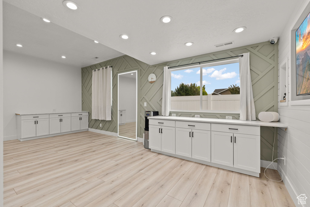 1172 W COUNTRY RIDGE DR South Jordan, UT 84095