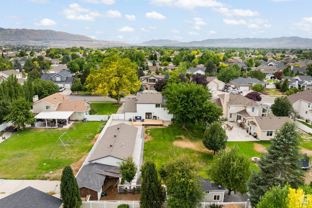 1172 W COUNTRY RIDGE DR South Jordan, UT 84095