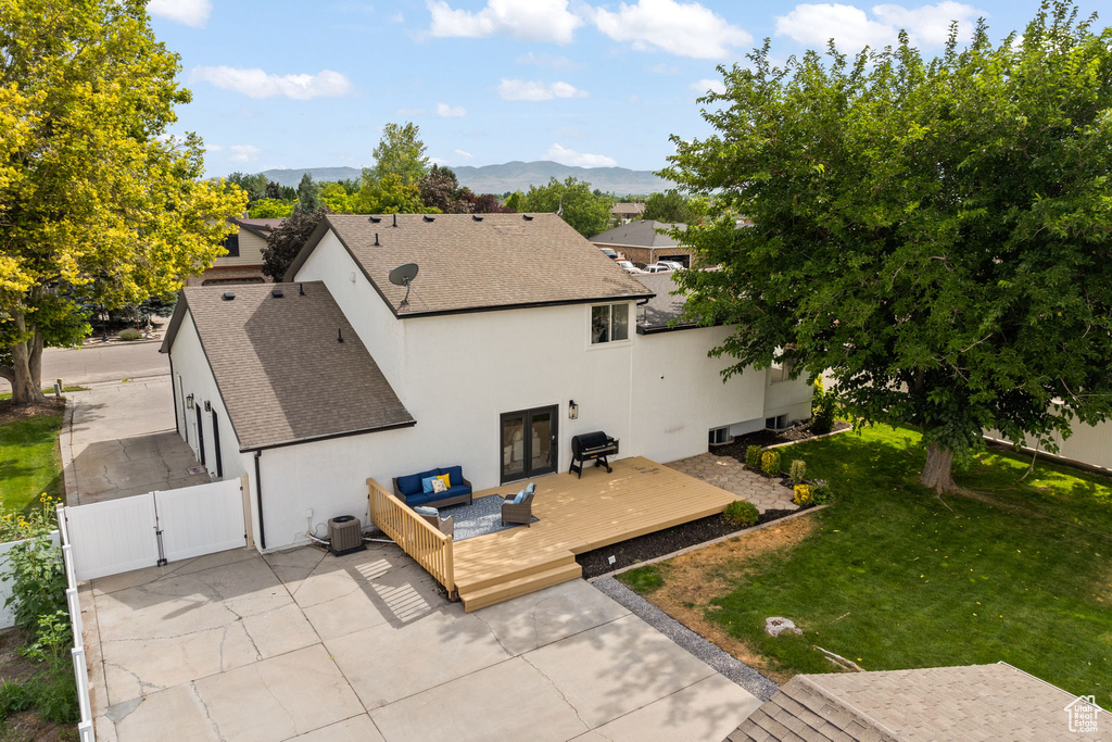 1172 W COUNTRY RIDGE DR South Jordan, UT 84095