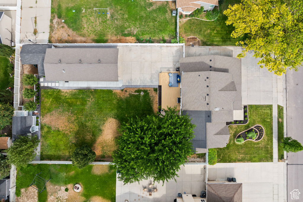 1172 W COUNTRY RIDGE DR South Jordan, UT 84095