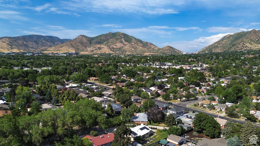 2062 E EMERSON AVE Salt Lake City, UT 84108