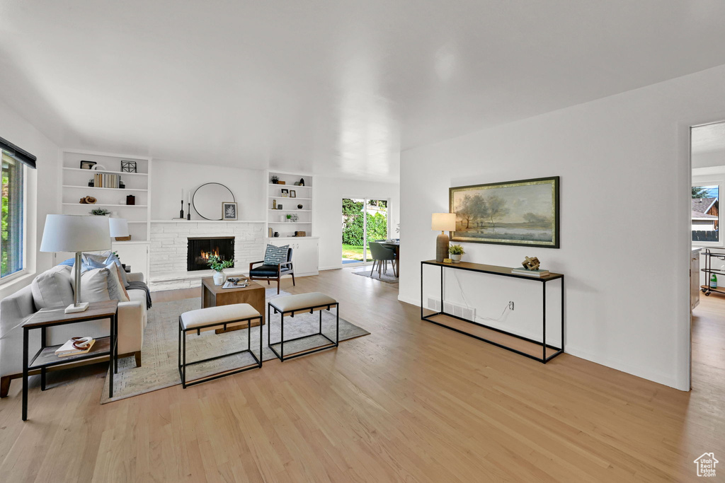 2062 E EMERSON AVE Salt Lake City, UT 84108