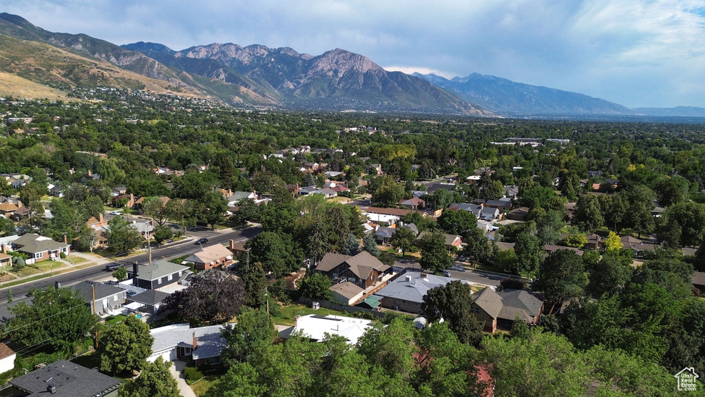 2062 E EMERSON AVE Salt Lake City, UT 84108