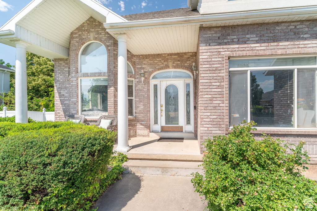 2478 S BLUFFRIDGE DR Syracuse, UT 84075