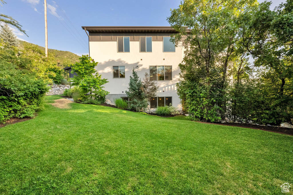 3573 E DANISH RD Cottonwood Heights, UT 84121