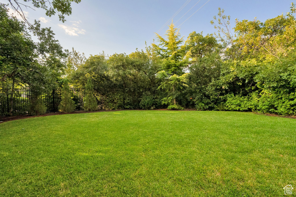 3573 E DANISH RD Cottonwood Heights, UT 84121