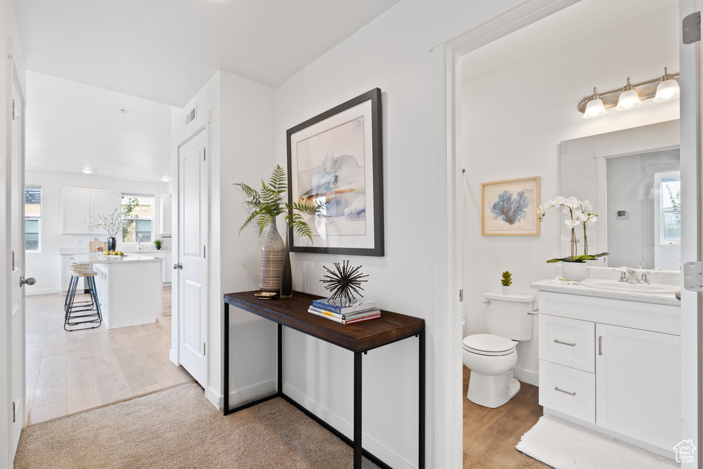 8392 S SKY MIRROR LN #101 Midvale, UT 84047
