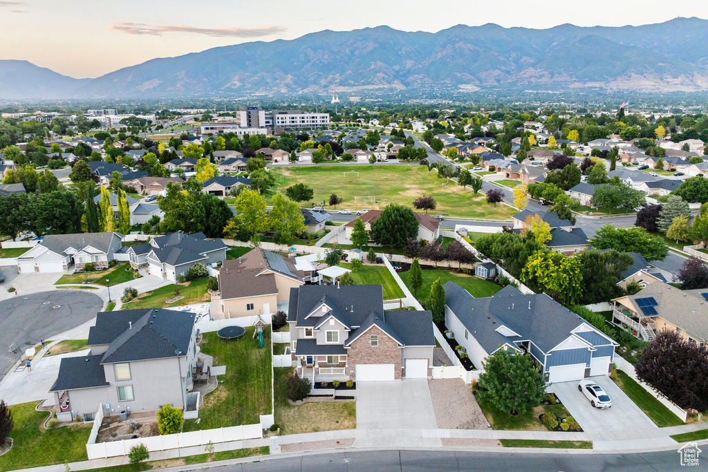 681 S VANCE DR Layton, UT 84041